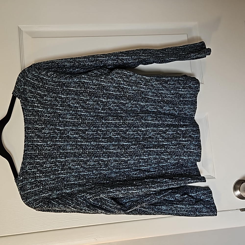 Croft & Barrow size L long sleeves top 😍 - Picture 3 of 6